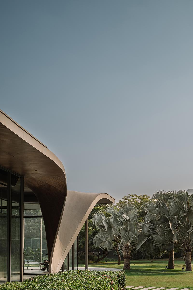 Press kit | 6986-04 - Press release | The Dip Pavilion - andblack design studio - Residential Architecture - Photo credit: Ishita Sitwala