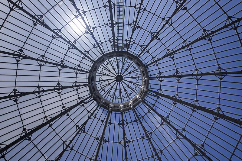 Dossier de presse | 1069-05 - Communiqué de presse | Allan Gardens Palm House Restoration Honoured with Lieutenant Governor’s Award as Momentum Builds for Conservatory Expansion - Zeidler Architecture Inc. - Architecture institutionnelle - Central 16-sided dome - Crédit photo : Adrien Williams