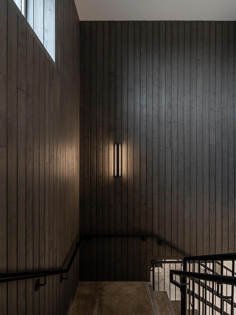 Dossier de presse | 1057-14 - Communiqué de presse | KANVA dévoile le musée du Parc Marie-Victorin : habiter la topographie pour révéler un patrimoine forgé par le temps - KANVA - Architecture institutionnelle - Crédit photo : Raphaël Thibodeau