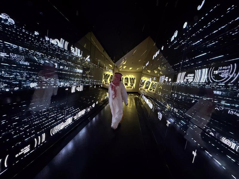 Press kit | 7871-01 - Press release | Black Gold Museum Where Oil Becomes Art - La Méduse - Art - Black Gold Museum_Now, Immersive installation - Photo credit: La Méduse, Nokinomo