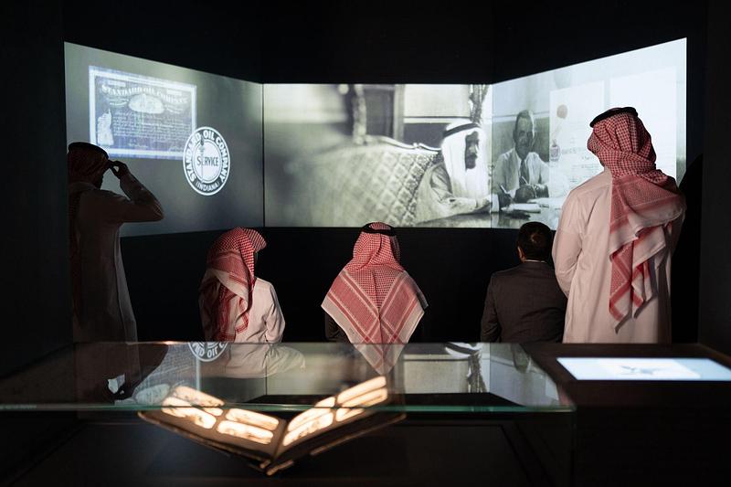 Press kit | 7871-01 - Press release | Black Gold Museum Where Oil Becomes Art - La Méduse - Art - Ecounter section, Immersive documentary, Oil in Saudi - Photo credit: Black Gold Museum