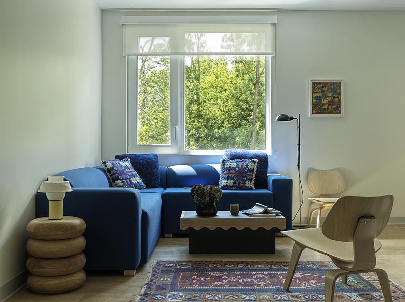 Dossier de presse | 7855-08 - Communiqué de presse | CIVILIAN Elevates Student Experience with Architecturally-Integrated Interiors at Bard College’s North Campus Residence Complex - CIVILIAN - Architecture commerciale - Crédit photo : Chris Mottalini