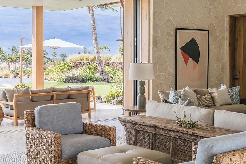 Press kit | 2757-63 - Press release | Philpotts Interiors Celebrates Six Decades of Design Excellence - Philpotts Interiors - Residential Interior Design - Kūkiʻo - Photo credit:     Jenn Ellenburg  