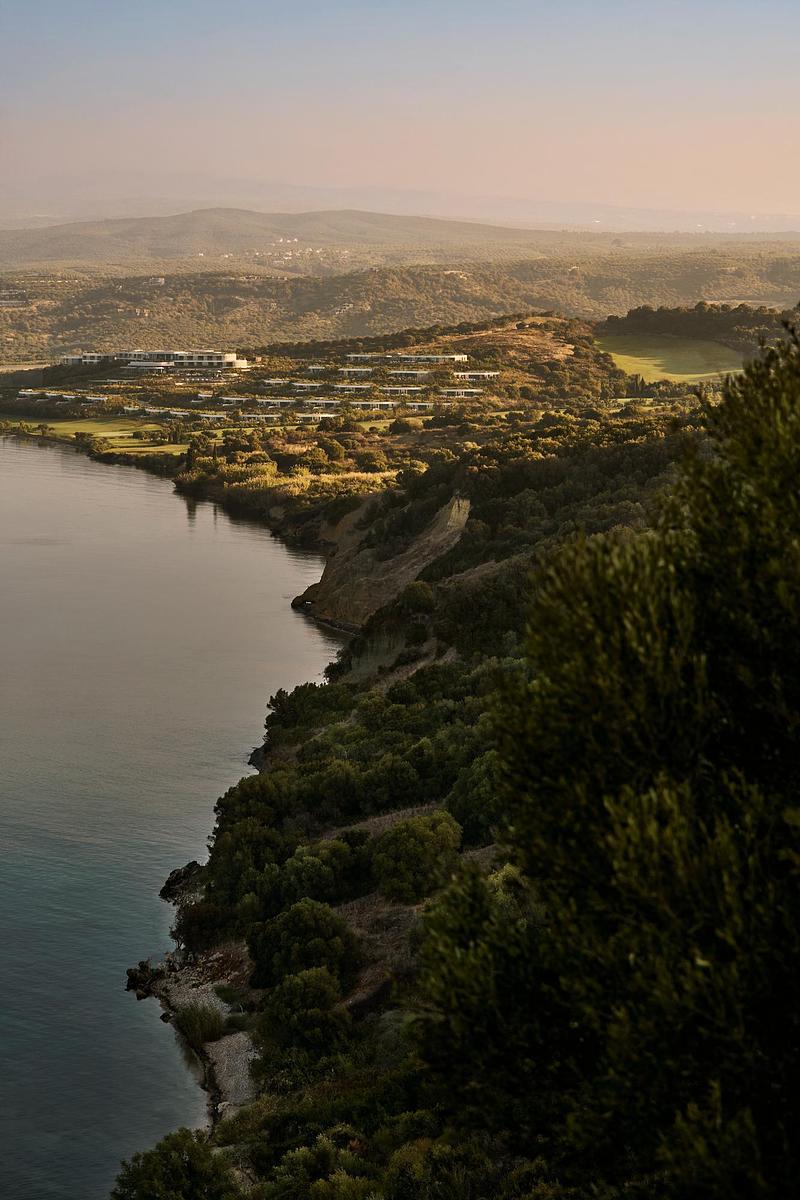 Press kit | 5134-04 - Press release | Mandarin Oriental, Costa Navarino - Alexandros N. Tombazis and Associates Architects S.A. + K-Studio - Landscape Architecture - Photo credit: BREBA Claus Brechenmacher &amp; Reiner Baumann
