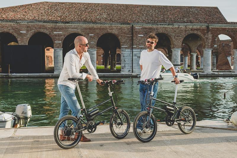Press kit | 1833-10 - Press release | VELLO presents the world's first electric folding bike featuring the new Bosch HubLine drive system - VELLO BIKE - Industrial Design - VELLO VIA+ TOUR - VENICE - Photo credit: Felix Busso