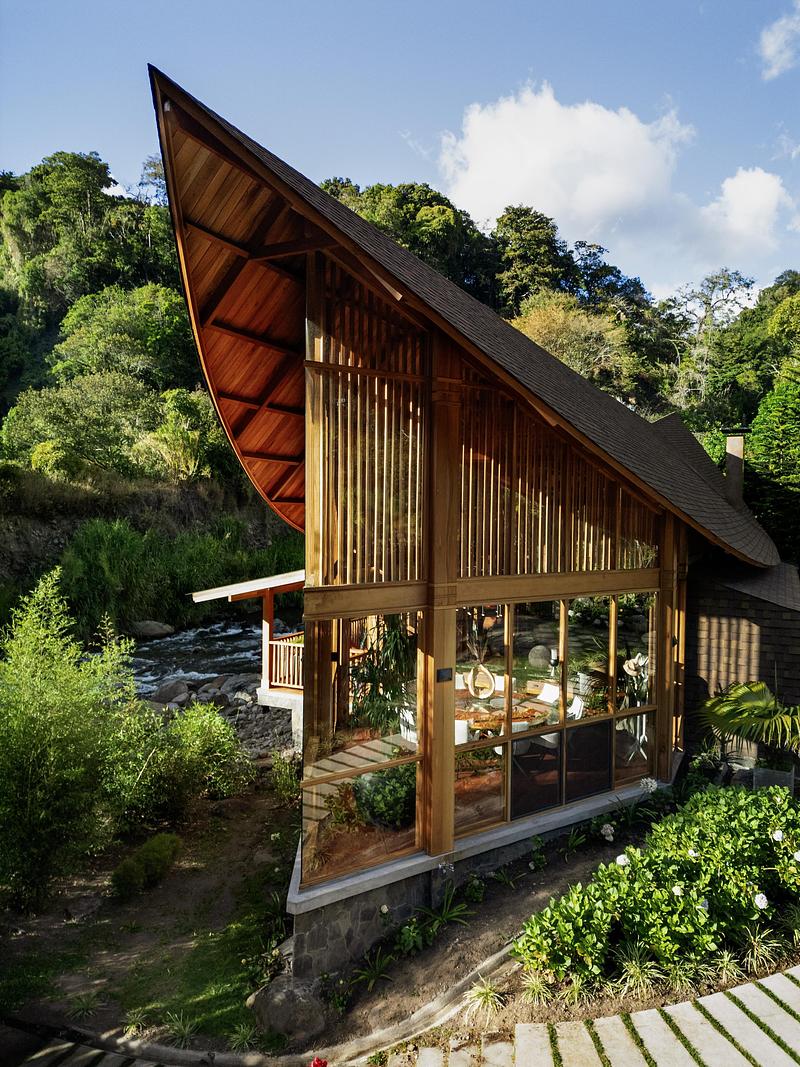 Press kit | 7734-02 - Press release | El Arca - Mallol - Residential Architecture - Photo credit: Alfredo Maiquez