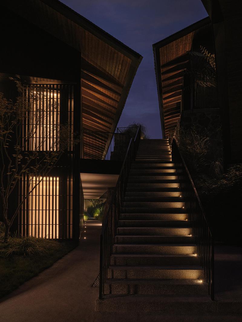 Dossier de presse | 7904-01 - Communiqué de presse | ZOLAND·Emei - Studio J. Bridgland - Architecture commerciale - Crédit photo : <p class="">Jonathan Leijonhufvud@AGENT PAY</p>