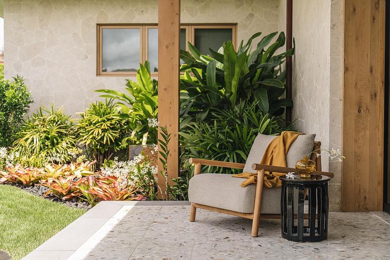 Press kit | 2757-63 - Press release | Philpotts Interiors Celebrates Six Decades of Design Excellence - Philpotts Interiors - Residential Interior Design -  Kūkiʻo  - Photo credit: Jenn Ellenburg
