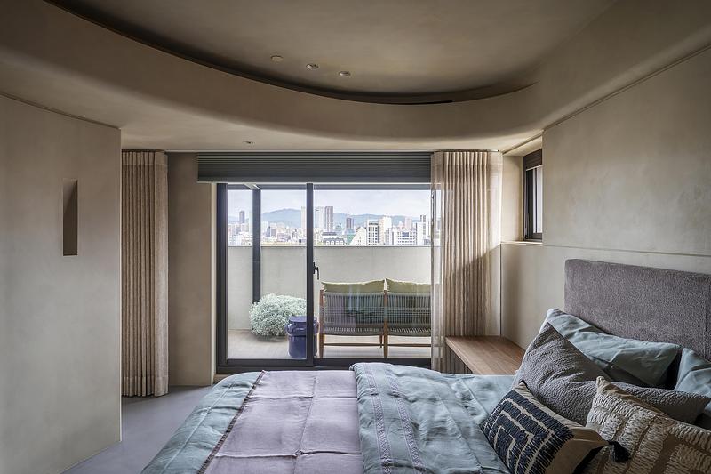 Dossier de presse | 4941-02 - Communiqué de presse | Peny Hsieh Interiors Completes The Sculpted Penthouse, a Calm Retreat Above in Taipei - Peny Hsieh Interiors - Design d’intérieur résidentiel - Crédit photo : Kuomin Lee