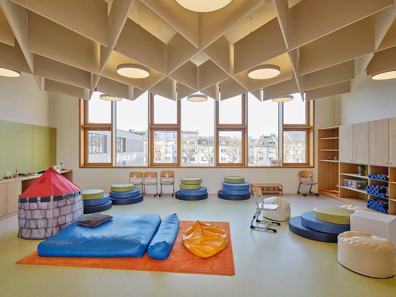 Press kit | 6515-05 - Press release | Ecole Brouch: Primary School - JSWD + Jim Clemes Ass. - Institutional Architecture - Playroom - Photo credit: Andres Lejona
