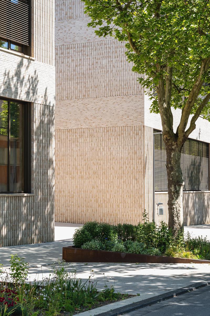 Press kit | 6515-05 - Press release | Ecole Brouch: Primary School - JSWD + Jim Clemes Ass. - Institutional Architecture - Details on masonry - Photo credit: JSWD / Franco Casaccia