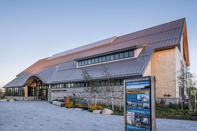 Press kit | 7896-01 - Press release | New Energy Works wins at the Architizer A+Awards for Acadia Gateway Center - New Energy Works - Commercial Architecture - Photo credit: Scott Hemenway Photography