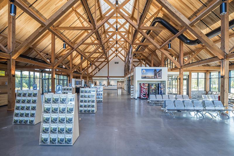 Press kit | 7896-01 - Press release | New Energy Works wins at the Architizer A+Awards for Acadia Gateway Center - New Energy Works - Commercial Architecture - Photo credit: Scott Hemenway Photography