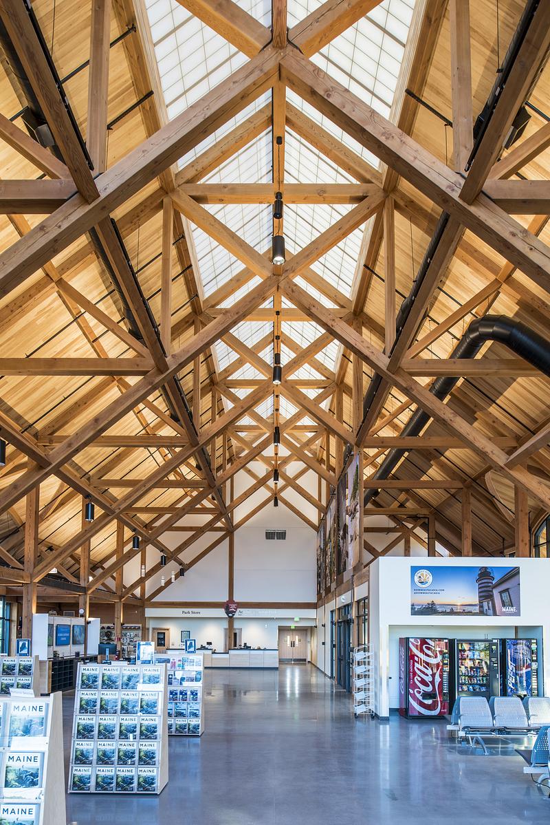Press kit | 7896-01 - Press release | New Energy Works wins at the Architizer A+Awards for Acadia Gateway Center - New Energy Works - Commercial Architecture - Photo credit: Scott Hemenway Photography