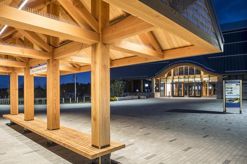 Press kit | 7896-01 - Press release | New Energy Works wins at the Architizer A+Awards for Acadia Gateway Center - New Energy Works - Commercial Architecture - Photo credit: Scott Hemenway Photography