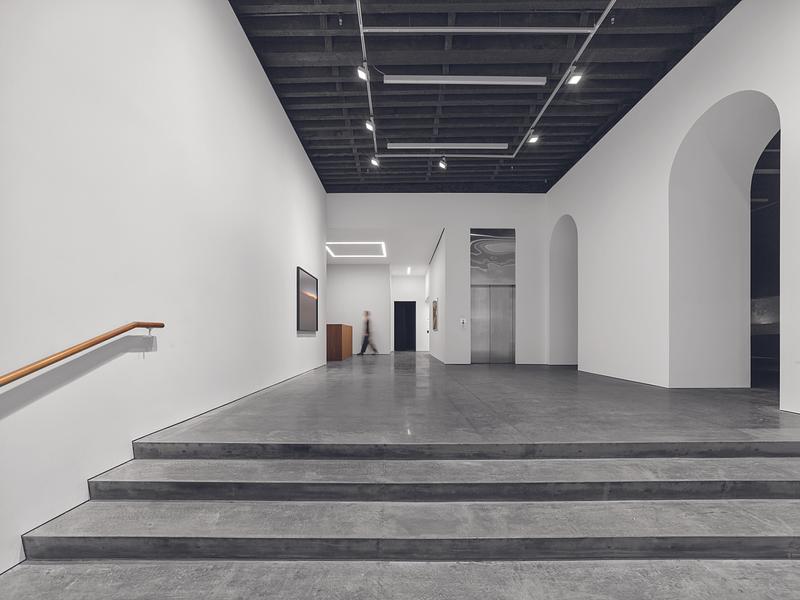 Dossier de presse | 7902-01 - Communiqué de presse | Marian Goodman Gallery - studioMDA - Architecture commerciale - Lobby - Crédit photo : Roland Halbe