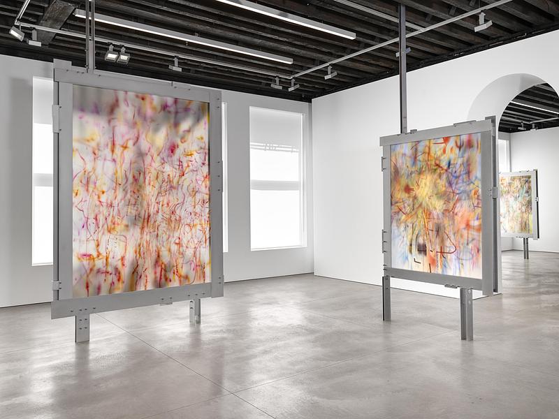Dossier de presse | 7902-01 - Communiqué de presse | Marian Goodman Gallery - studioMDA - Architecture commerciale - Gallery 5 - Crédit photo : Alex Yudzon. Courtesy of Julie Mehretu and Marian Goodman Gallery<br>