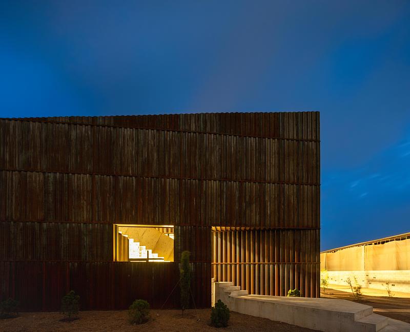 Press kit | 5699-01 - Press release | After the Drawing Ends - Davood Boroojeni Office - Industrial Architecture - Photo credit: Deed Studio