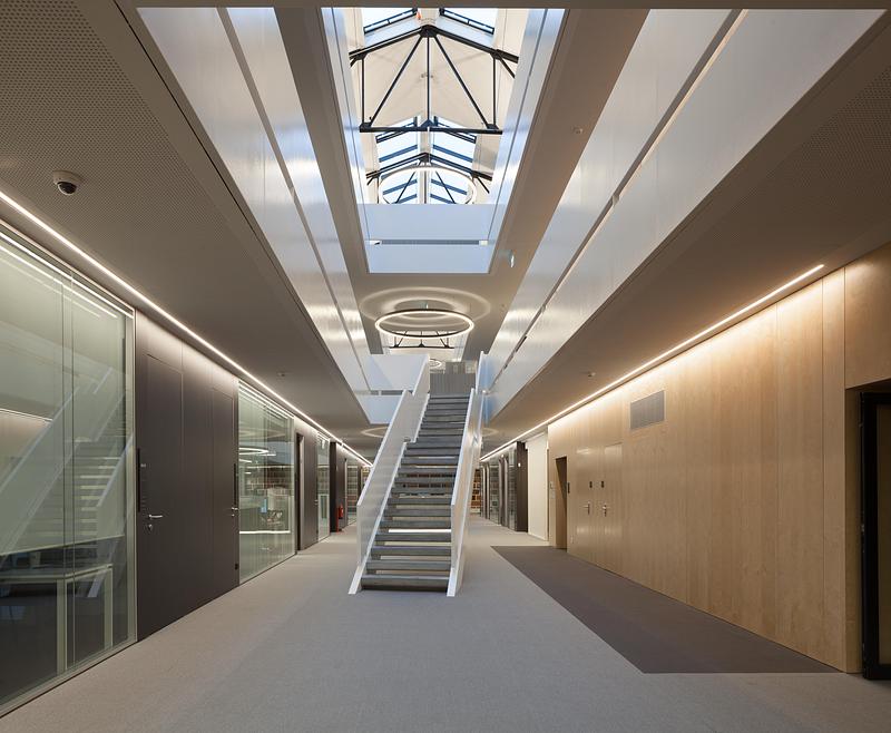 Dossier de presse | 7911-01 - Communiqué de presse | Openbook nommée Best Commercial Firm aux Architizer A+Awards 2026 - Openbook - Architecture commerciale - VDA - Vieira de Almeida - Crédit photo : José Campos