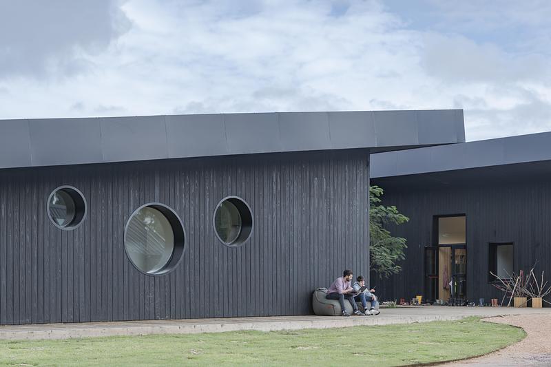 Dossier de presse | 7892-01 - Communiqué de presse | Promouvoir une éducation fondée sur la nature à l’ère de l’IA - Rosan Bosch Studio - Architecture institutionnelle - Crédit photo : Eleazar Cuadros