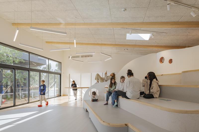 Dossier de presse | 7892-01 - Communiqué de presse | Promouvoir une éducation fondée sur la nature à l’ère de l’IA - Rosan Bosch Studio - Architecture institutionnelle - Crédit photo : Eleazar Cuadros