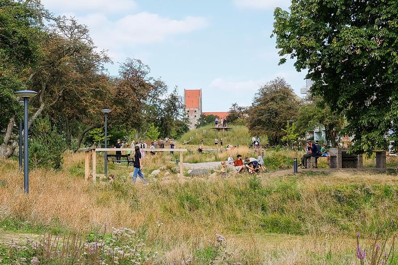 Dossier de presse | 5748-01 - Communiqué de presse | Form follows nature in Copenhagen’s new climate park - SLA - Design urbain - Grønningen-Bispeparken by SLA - Crédit photo : SLA