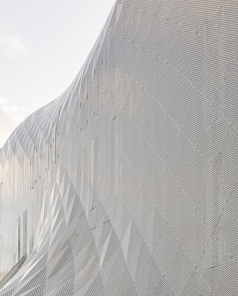 Press kit | 1139-08 - Press release | Wave 4 & Wave 5 - FAAB - Commercial Architecture - Photo credit: Jakub Certowicz