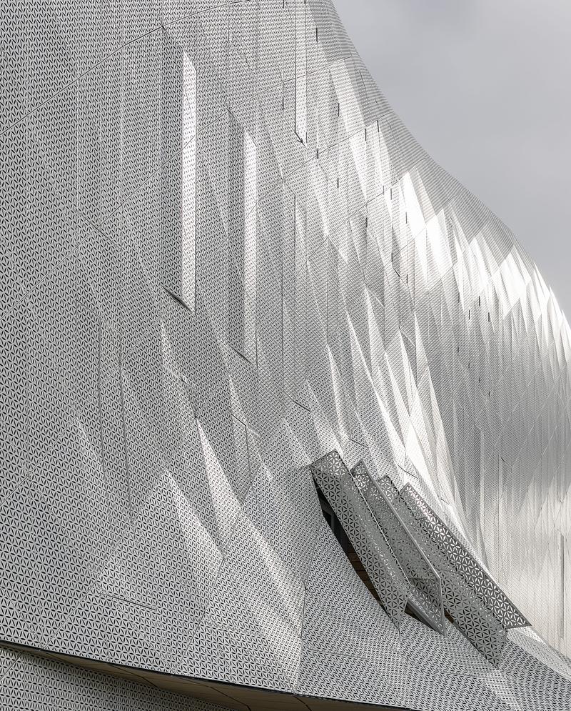 Press kit | 1139-08 - Press release | Wave 4 & Wave 5 - FAAB - Commercial Architecture - Photo credit: Jakub Certowicz