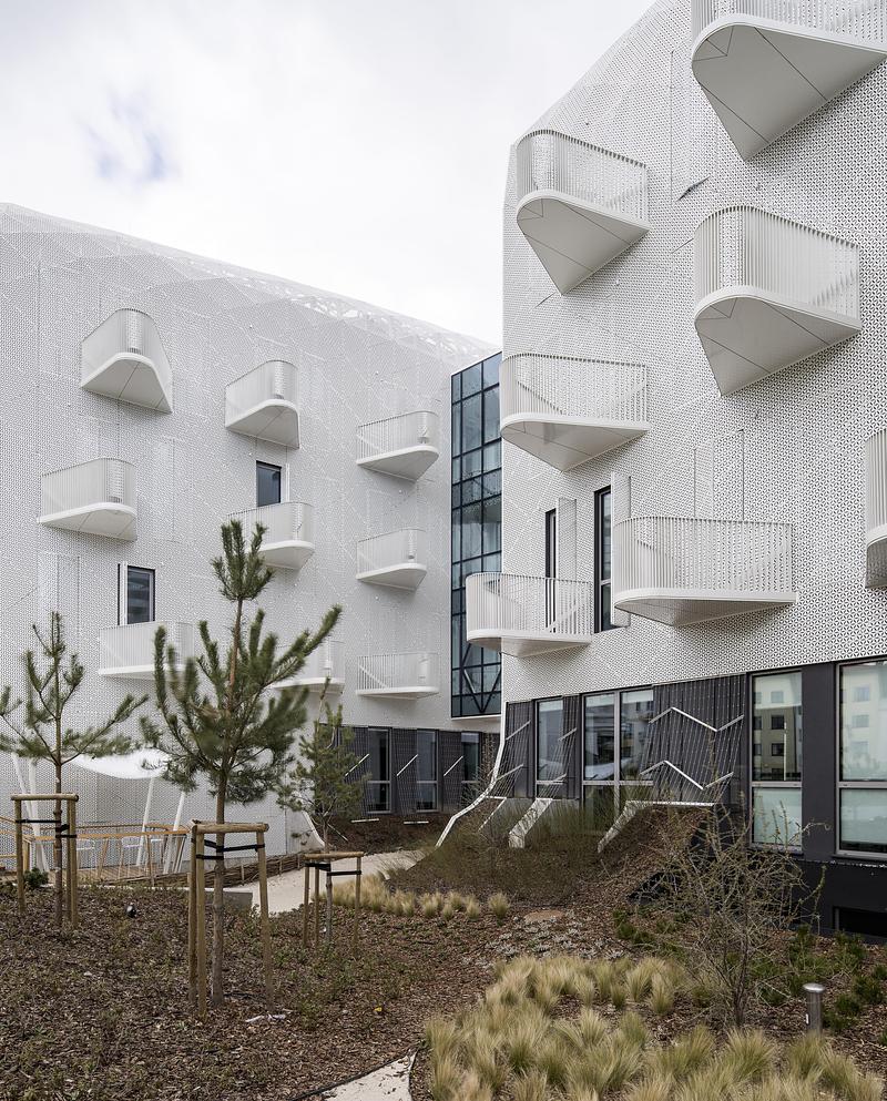 Press kit | 1139-08 - Press release | Wave 4 & Wave 5 - FAAB - Commercial Architecture - Photo credit: Jakub Certowicz