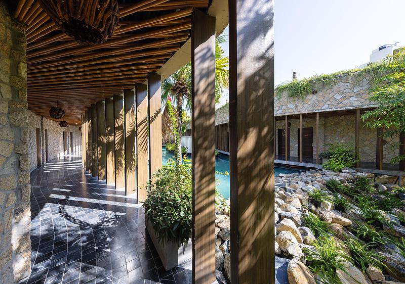 Press kit | 6136-01 - Press release | Hidden Spa - Water Hope - Idee Architects - Commercial Architecture - Photo credit: Trieu Chien