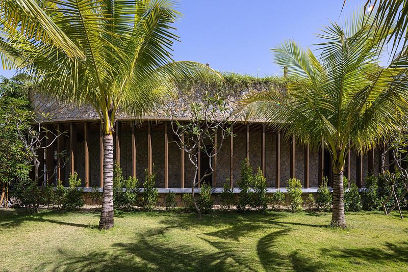 Press kit | 6136-01 - Press release | Hidden Spa - Water Hope - Idee Architects - Commercial Architecture - Photo credit: Trieu Chien