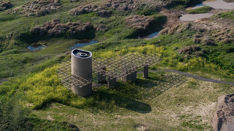 Press kit | 3808-01 - Press release | Wetland Caves: A Discovery Pavilion in the Longyou Wetlands - Studio 10 - Landscape Architecture - Aerial view - Photo credit: Guowei Liu