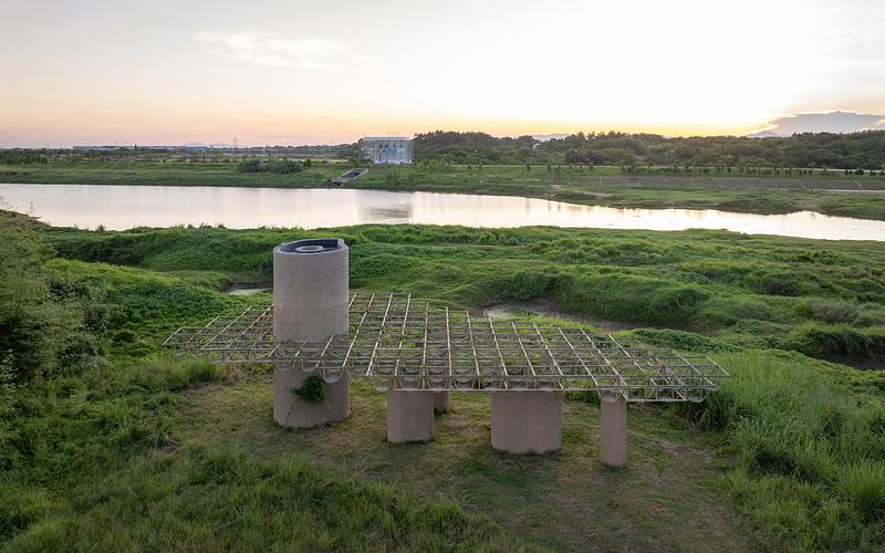 Press kit | 3808-01 - Press release | Wetland Caves: A Discovery Pavilion in the Longyou Wetlands - Studio 10 - Landscape Architecture - The east view of the Wetland Caves. - Photo credit: Chao Zhang
