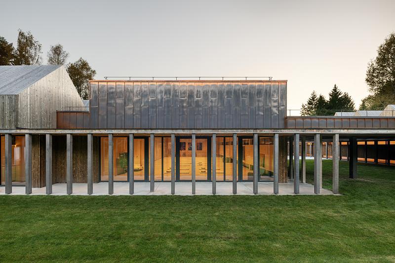 Dossier de presse | 2905-01 - Communiqué de presse | Sanctum Retreat - arches - Architecture commerciale - Crédit photo : Leonas Garbačauskas