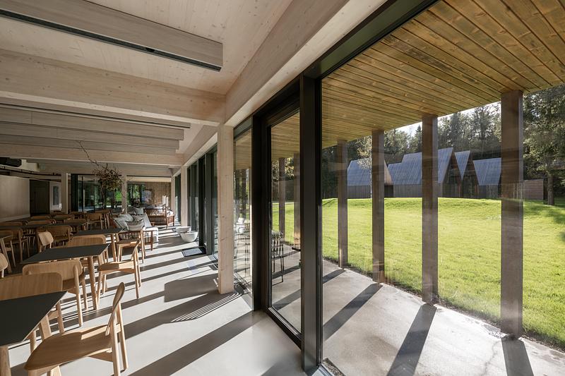 Dossier de presse | 2905-01 - Communiqué de presse | Sanctum Retreat - arches - Architecture commerciale - Crédit photo : Leonas Garbačauskas