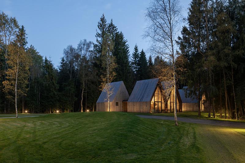 Dossier de presse | 2905-01 - Communiqué de presse | Sanctum Retreat - arches - Architecture commerciale - Crédit photo : Leonas Garbačauskas
