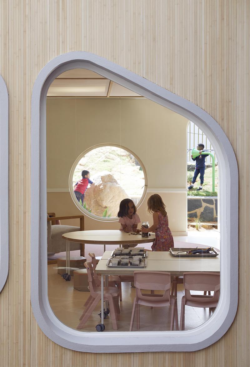 Press kit | 7907-01 - Press release | Hubo Studio Wins Two Global Architizer A+Awards - Hubo Studio - Institutional Architecture - RedhillELC4 - Photo credit: Elsa Young 