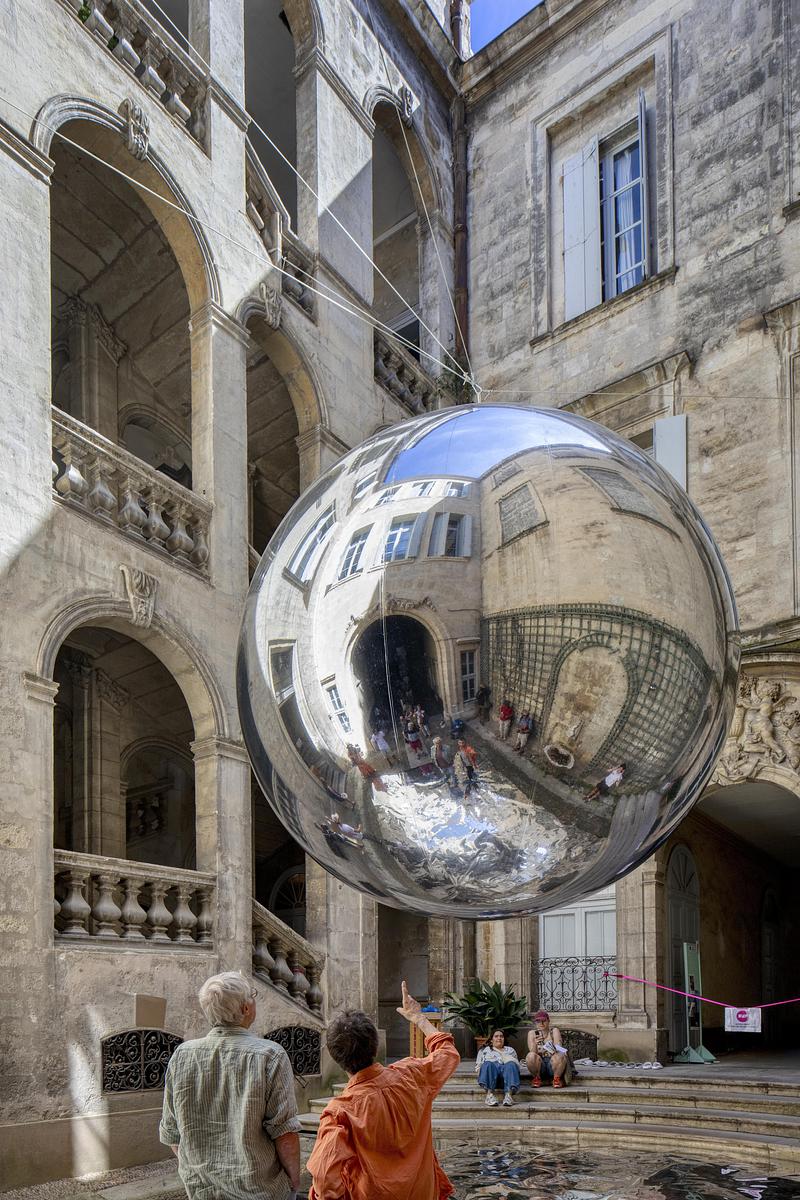 Press kit | 982-60 - Press release | Celebrating 20 Years of the Festival des Architectures Vives in Montpellier - Champ Libre Association - Event + Exhibition - The continuum as space-time : Marie-Laurence Durand and Charles-Antoine Lauzon - Photo credit: photoarchitecture.com
