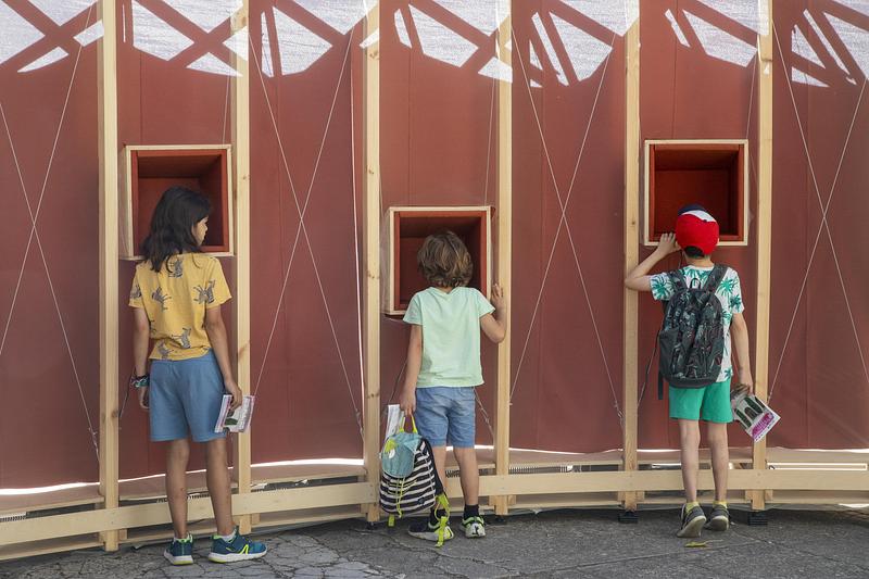 Press kit | 982-60 - Press release | Celebrating 20 Years of the Festival des Architectures Vives in Montpellier - Champ Libre Association - Event + Exhibition - Raconte moi un secret : coletivo624 - Photo credit: photoarchitecture.com