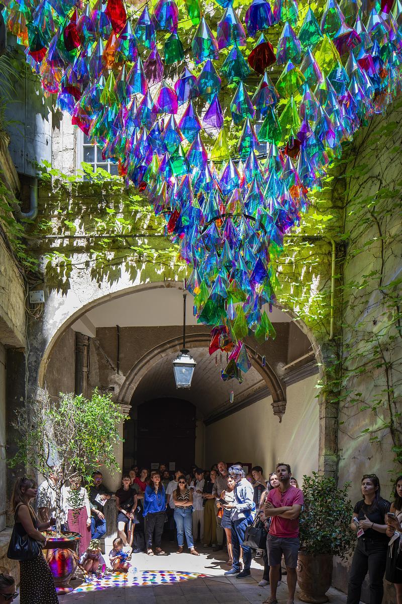 Press kit | 982-60 - Press release | Celebrating 20 Years of the Festival des Architectures Vives in Montpellier - Champ Libre Association - Event + Exhibition - Panache de lumière : Ateliers A+ - Photo credit: photoarchitecture.com