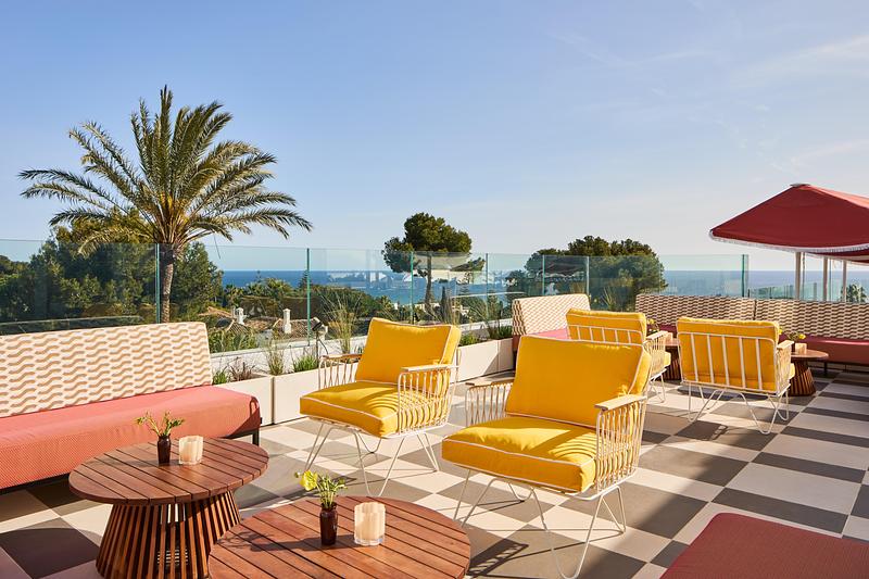 Press kit | 3724-19 - Press release | Escondido Rooftop Bar - EL EQUIPO CREATIVO - Commercial Interior Design - Photo credit: Veerle Evens