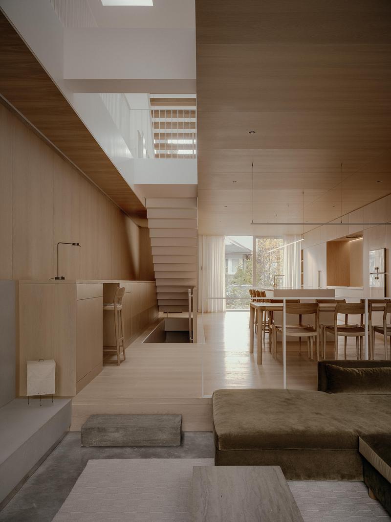 Press kit | 2744-14 - Press release | Bellwoods Residence - StudioAC - Residential Architecture - Living Room - Photo credit: Felix Michaud