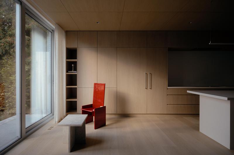 Press kit | 2744-14 - Press release | Bellwoods Residence - StudioAC - Residential Architecture - Front Sitting Room - Photo credit: Felix Michaud