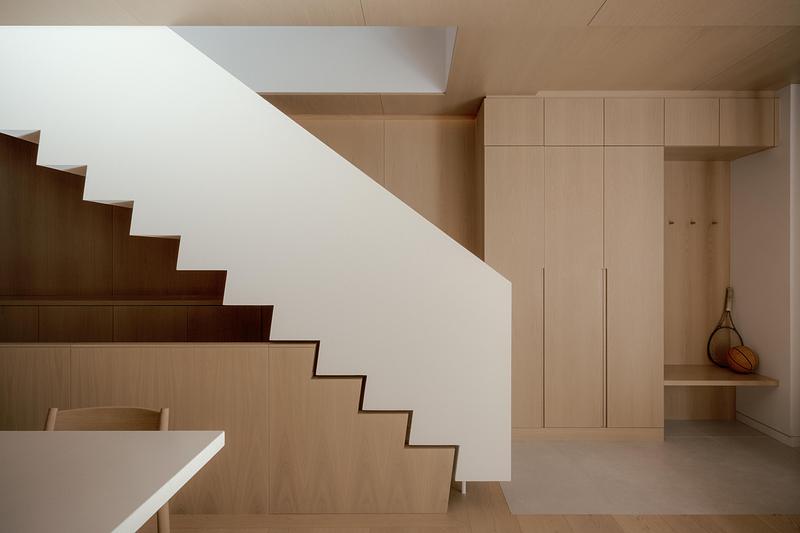 Press kit | 2744-14 - Press release | Bellwoods Residence - StudioAC - Residential Architecture - Stair  - Photo credit: Felix Michaud