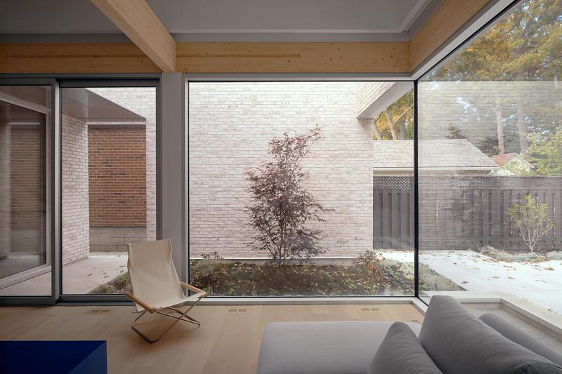 Dossier de presse | 2744-15 - Communiqué de presse | Casa Loma Residence - StudioAC - Architecture résidentielle - Living Room - Crédit photo : Felix Michaud