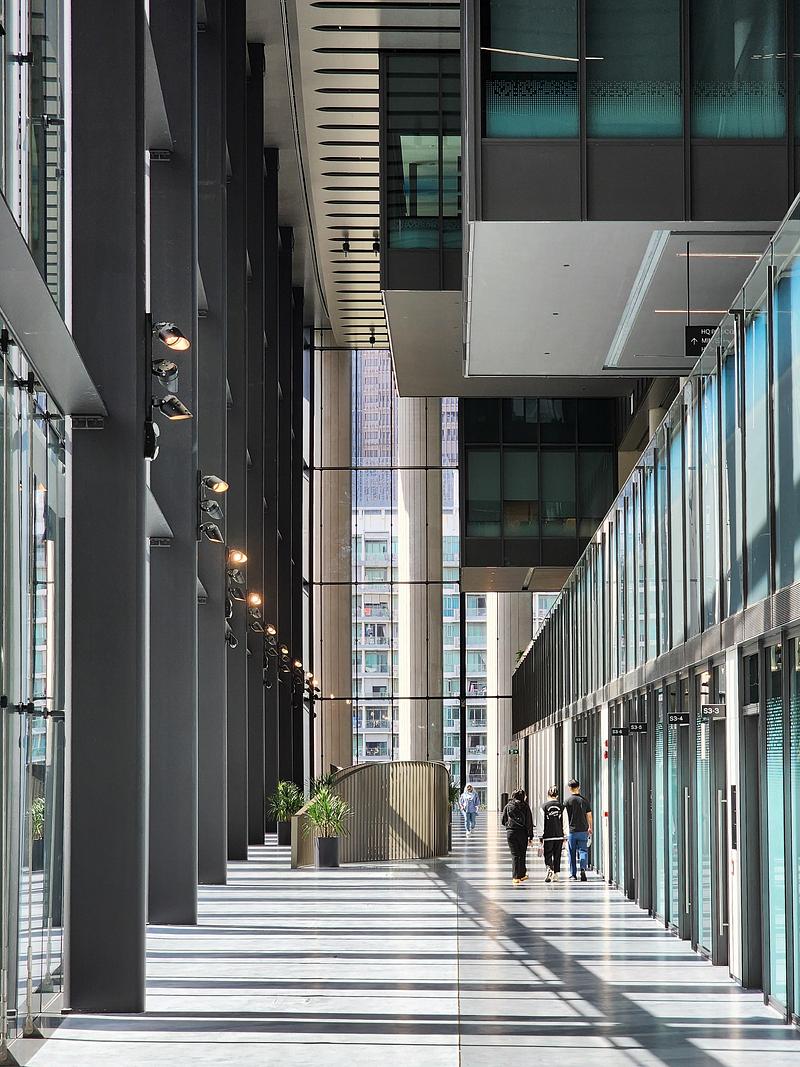 Dossier de presse | 4036-02 - Communiqué de presse | DP Architects’ Central Manpower Base (CMPB) Wins at Architizer A+ Awards 2026 - DP Architects - Architecture institutionnelle - Crédit photo : Melcas Lim, Courtesy of DP Architects