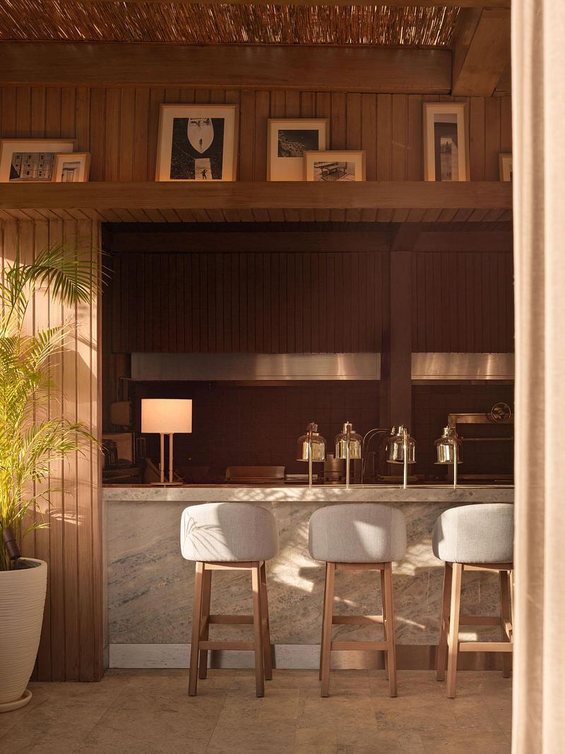 Dossier de presse | 7775-04 - Communiqué de presse | URBANJOBS réinvente l'expérience culinaire au Bodrum EDITION - URBANJOBS - Design d’intérieur commercial -  The Trattoria par Stefano Ciotti   - Crédit photo : İbrahim Özbunar I 645studio 