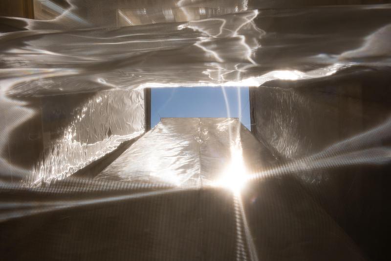 Press kit | 7936-01 - Press release | Japanese Architect Yurika Takemura Wins the 20th Anniversary Jury Prize at Festival des Architectures Vives 2026 - YuricaDesign&Architecture - Art - Light settles on the surface like water, giving matter an ephemeral presence.<span></span> - Photo credit: Mathis Espagene