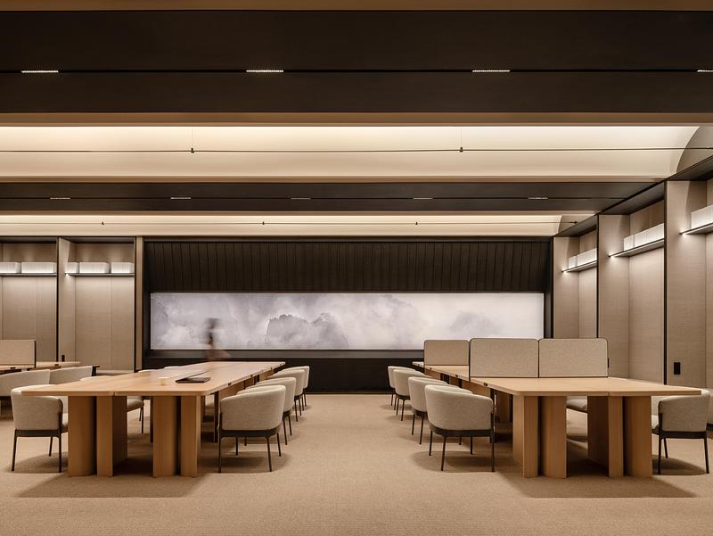 Press kit | 3531-17 - Press release | GRAND JI HOTEL - Vermilion Zhou Design Group - Commercial Interior Design - <p class="">Multi-functional Reading Space</p> - Photo credit: Jian Quan Wu