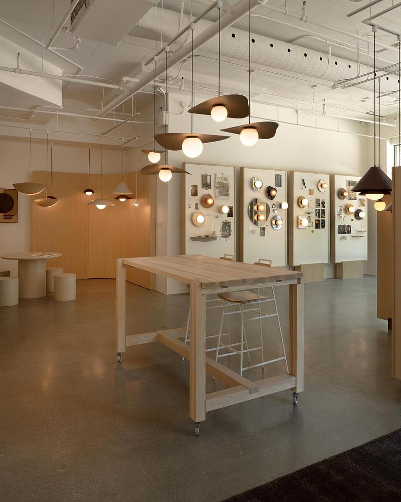 Press kit | 1942-09 - Press release | Luminaire Authentik Unveils Its New Showroom in Toronto’s King East Design District - Luminaire Authentik - Lighting Design - Showroom &amp; Gallery - Photo credit: Luminaire Authentik